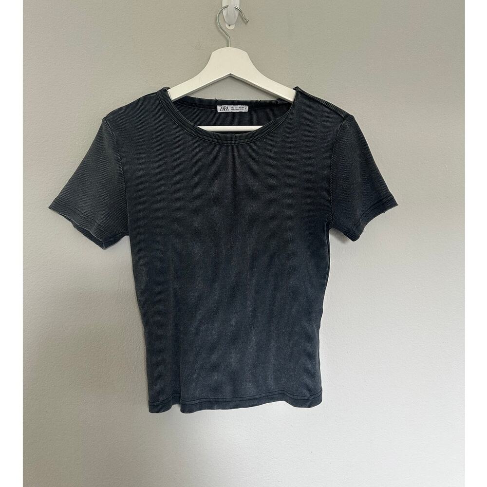Zara Ribbed Fitted Gray Shirt size Large